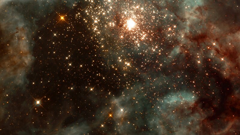Stellar cluster in nebula