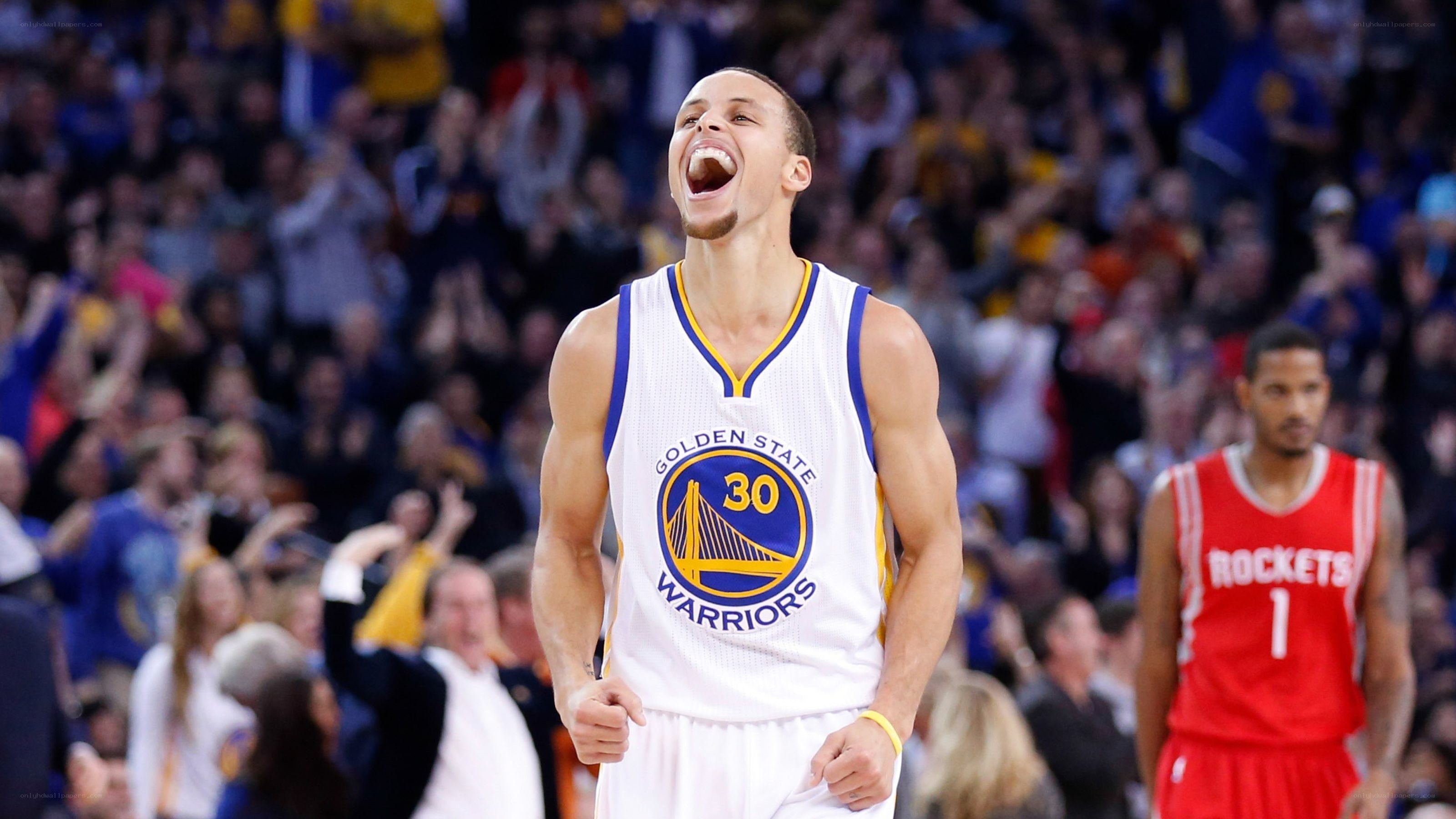 Stephen Curry celebrates during game