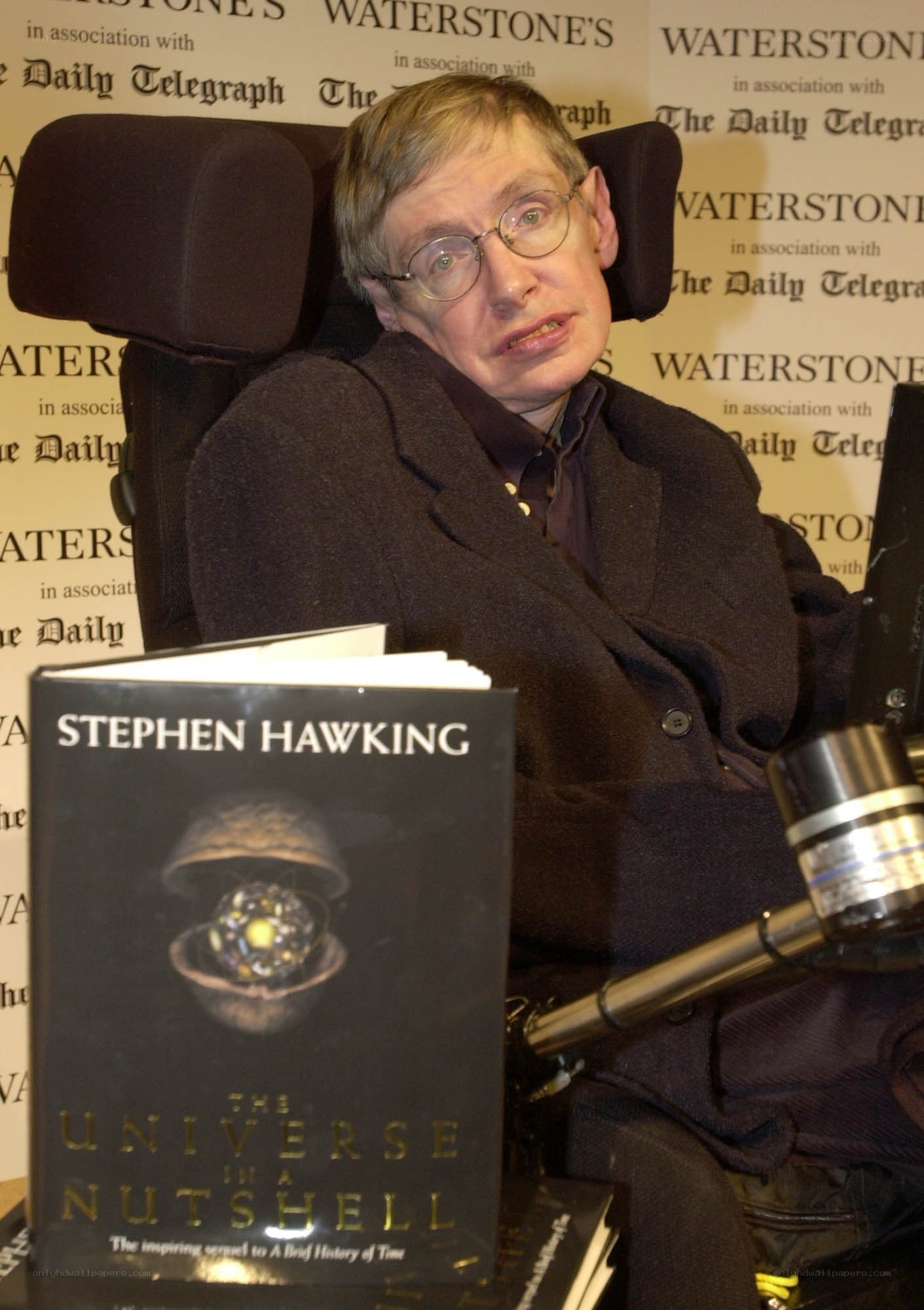 Stephen Hawking at book event