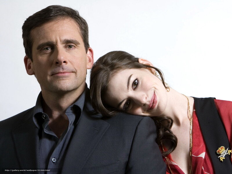 Steve Carell and Anne Hathaway pose