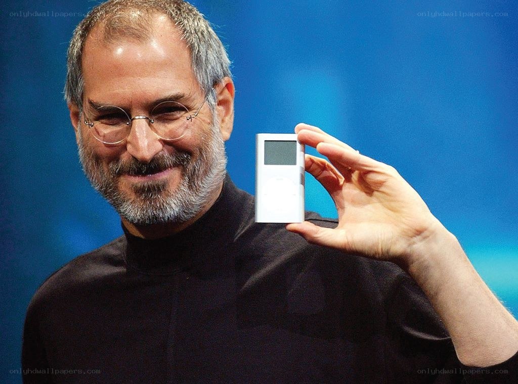 Steve Jobs with early iPod