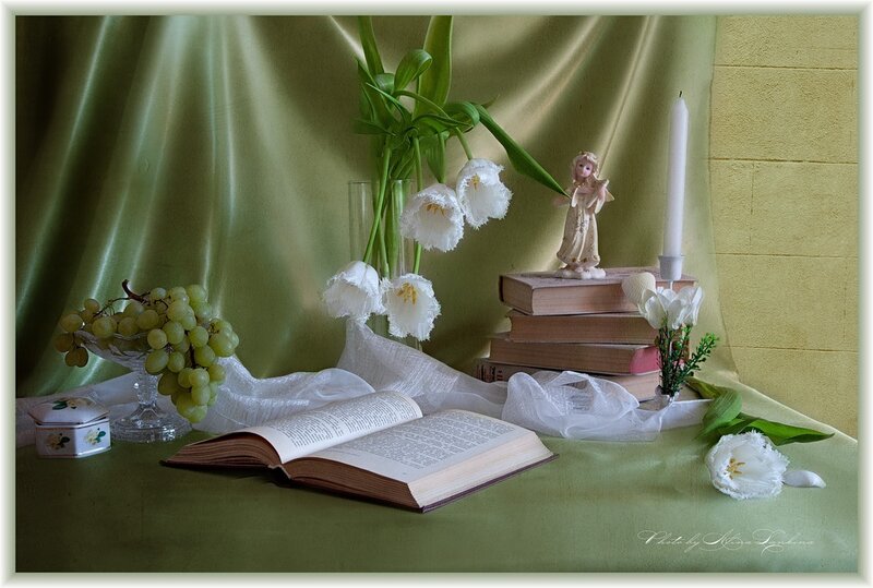 Still Life with Flowers and Books — Green
