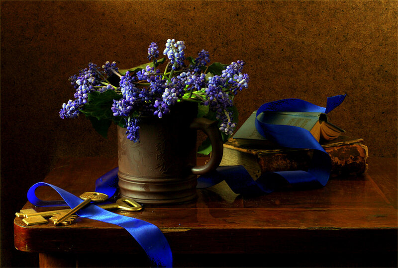 Still life with flowers and keys