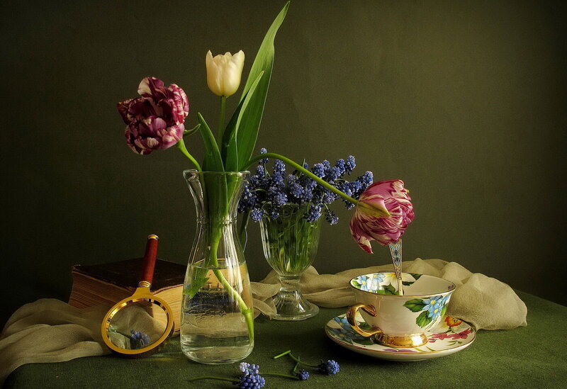 Still Life with Flowers and Tea Cup — Green