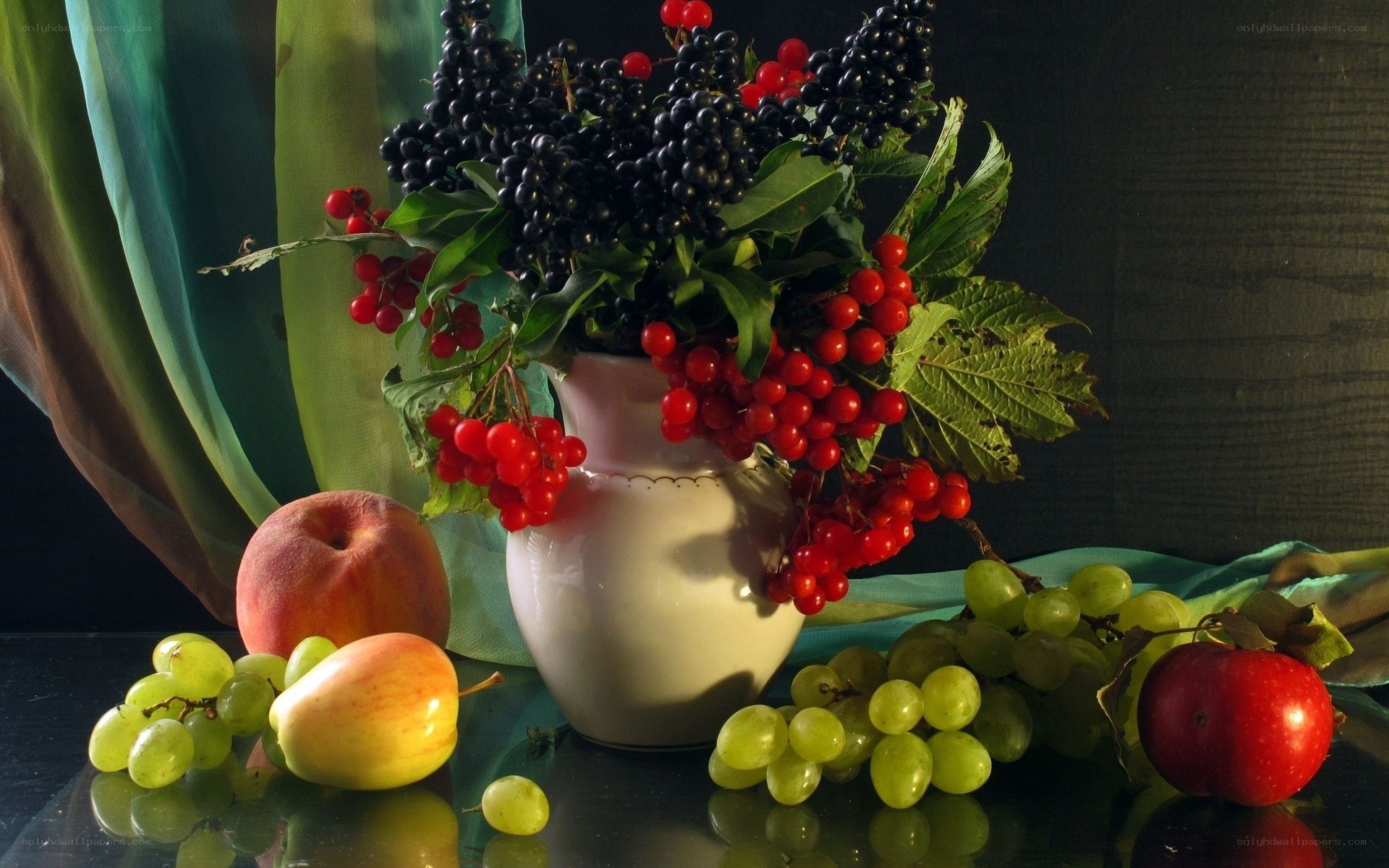 Still life with fruit