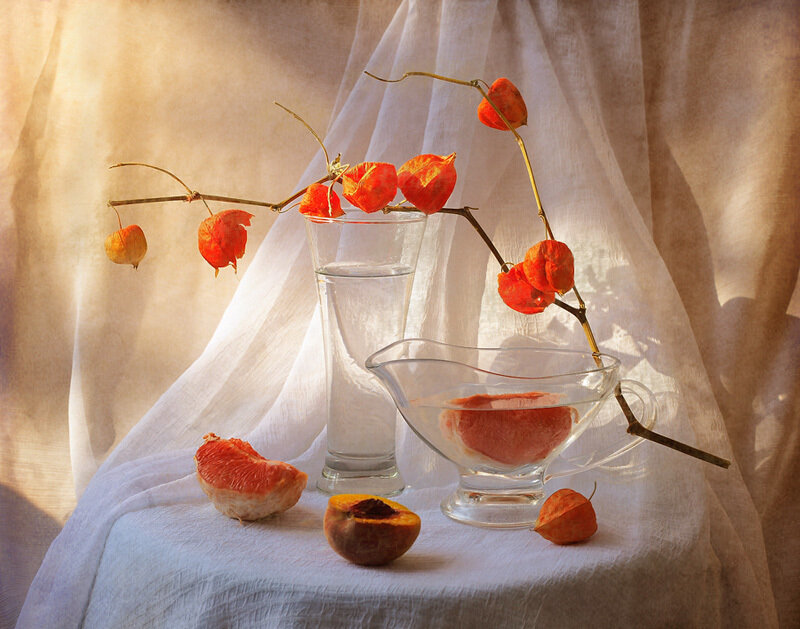Still life with fruit and lanterns