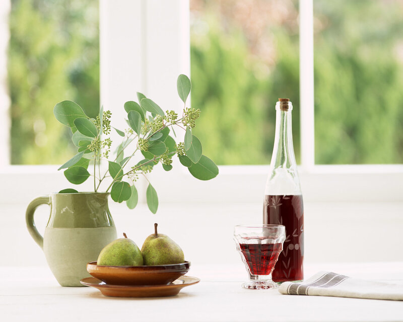 Still life with pears and wine