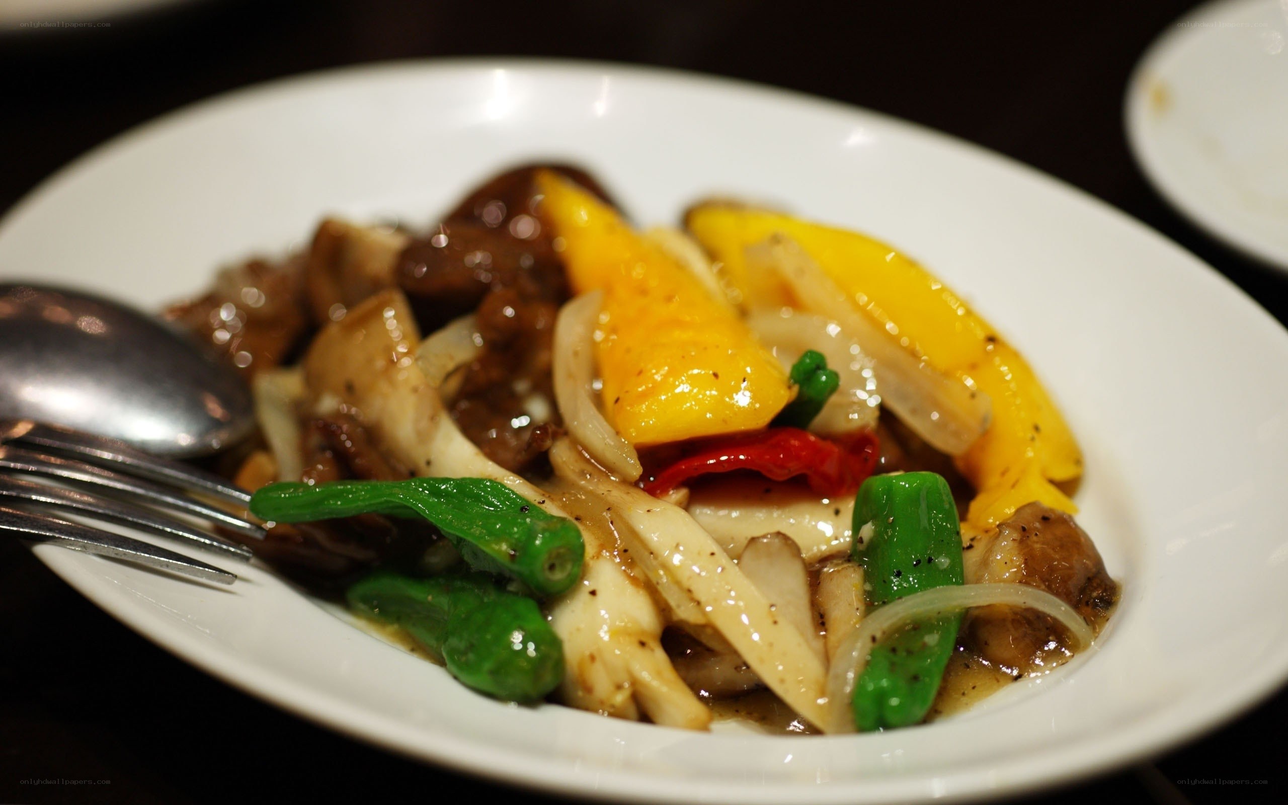 stir-fried mushrooms with peppers