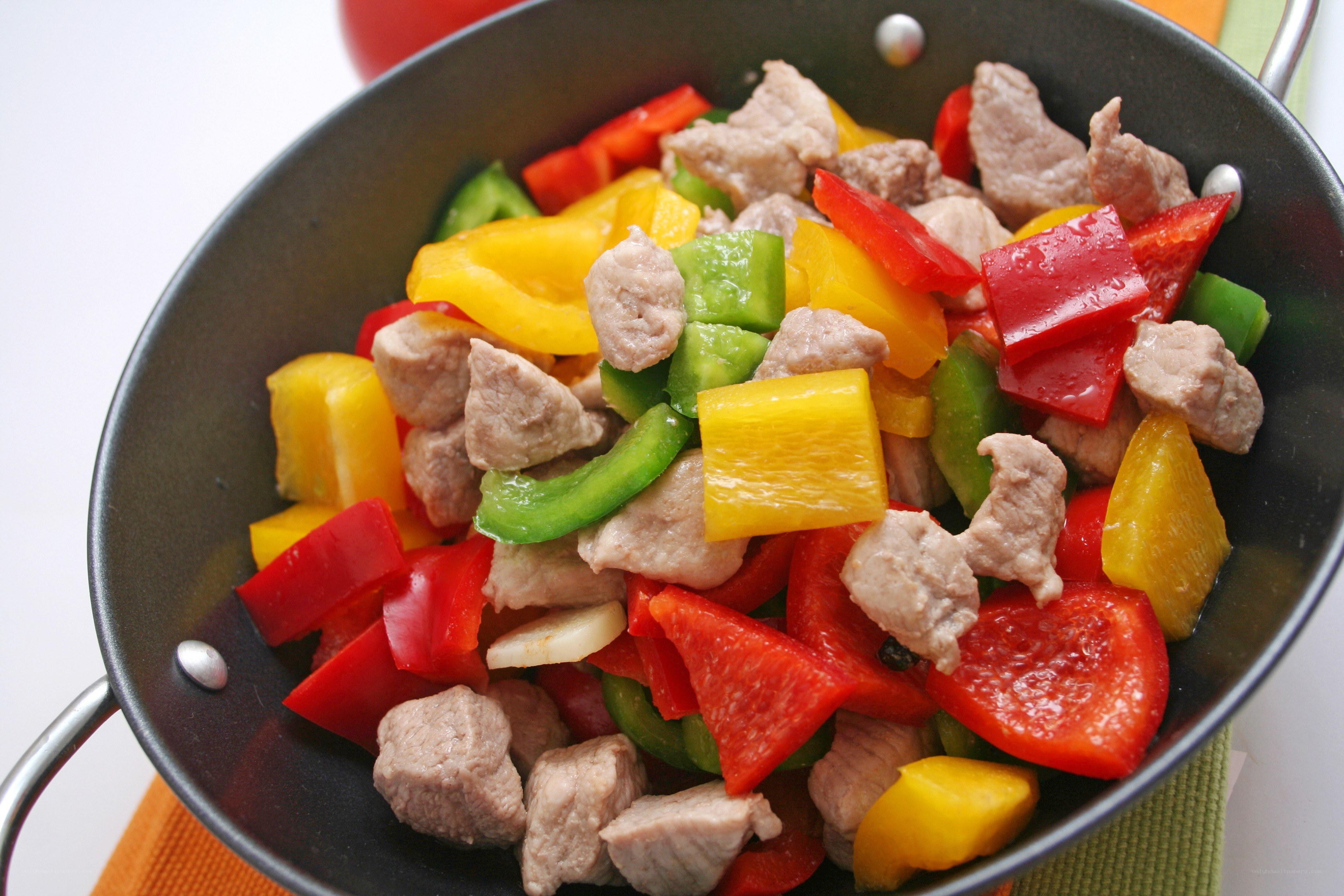 stir-fried pork with peppers