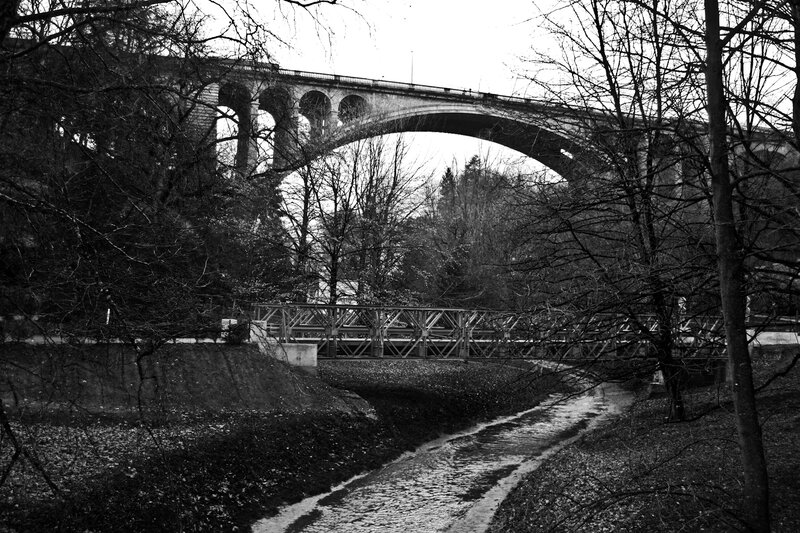 Stone Arch Bridge — Black