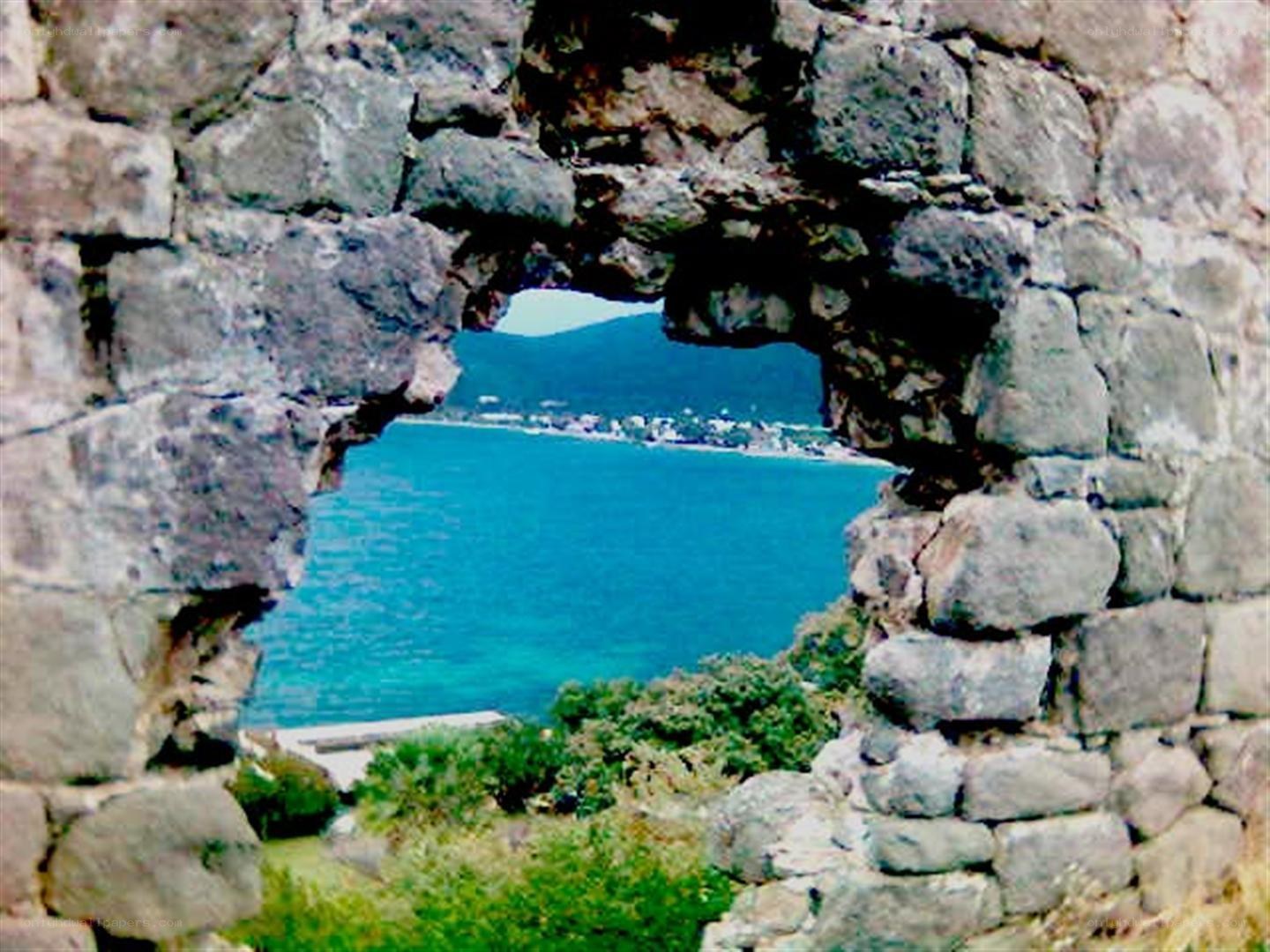 Stone arch overlooking the sea