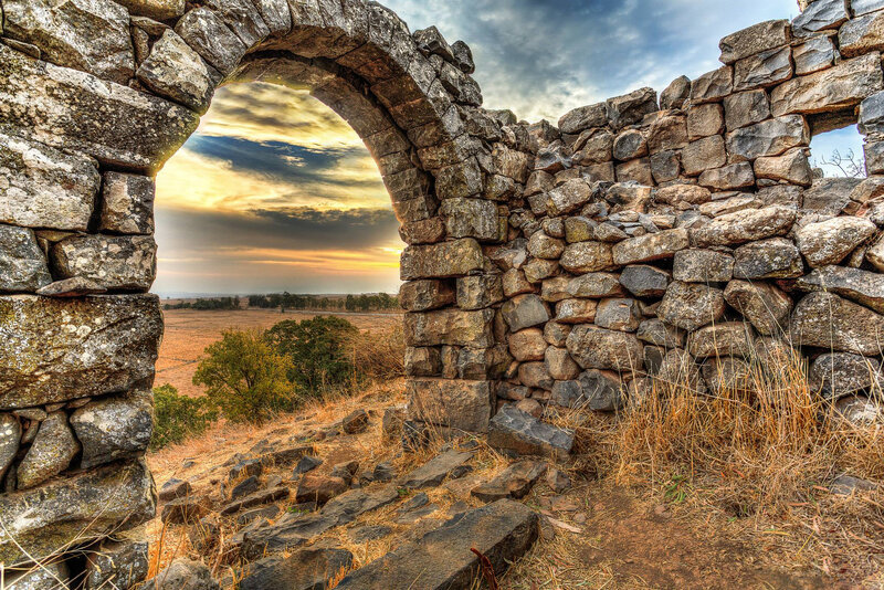 Stone Archway Ruins — Brown, Dramatic