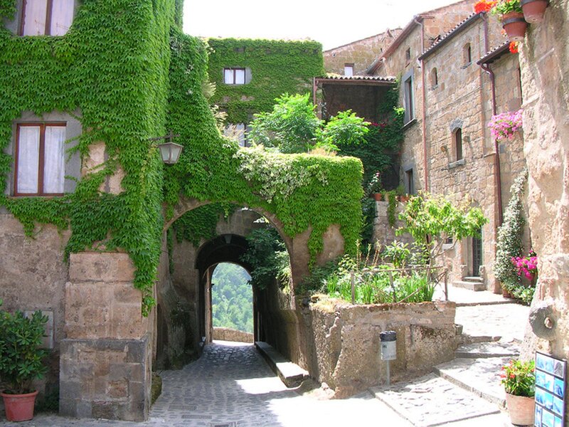 Stone Archway with Ivy — Green