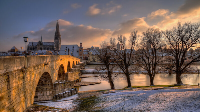Stone Bridge and Cathedral — Blue, Serene