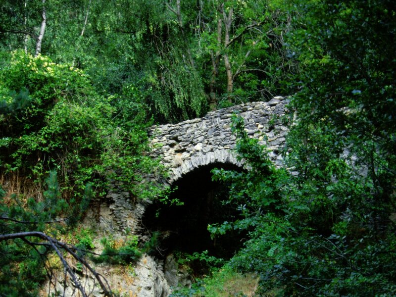 Stone Bridge in Forest — Green, Natural