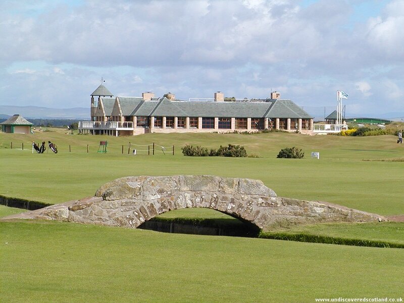 Stone Bridge on Golf Course — Green