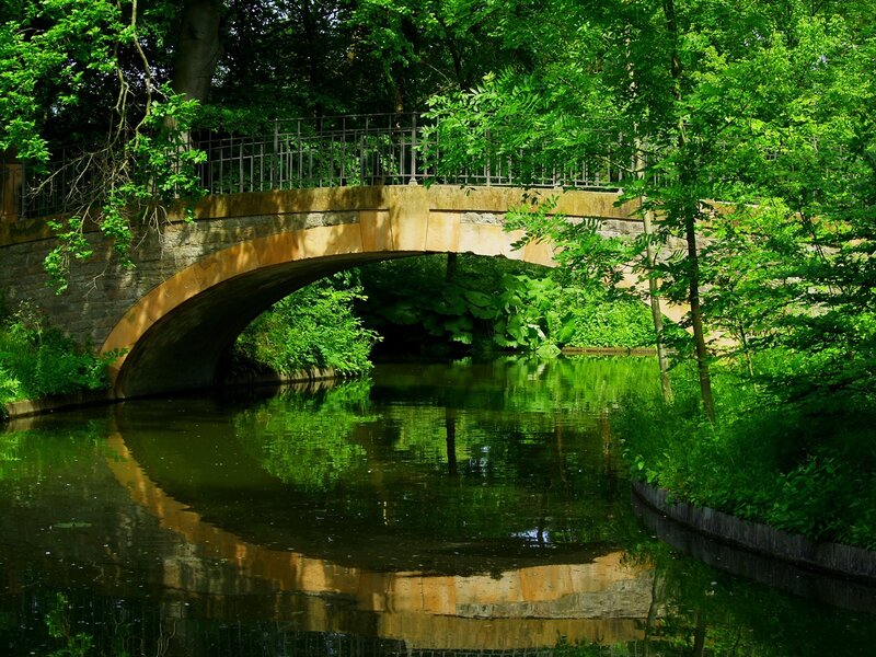 Stone Bridge over Canal — Green, Serene