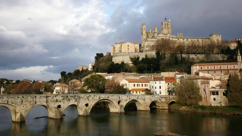 Stone Bridge over River — Gray, Dramatic, Autumn