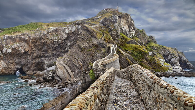 Stone Bridge to Island — Gray