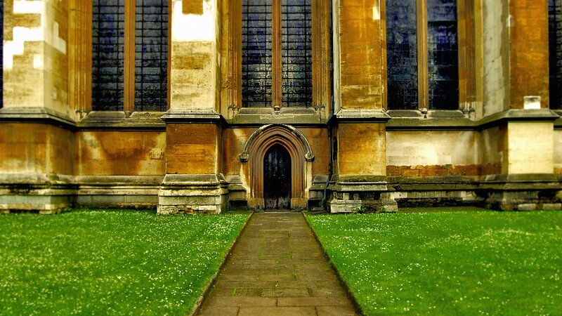 Stone Building Entrance — Green