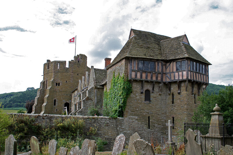 Stone Castle with Flag — Gray