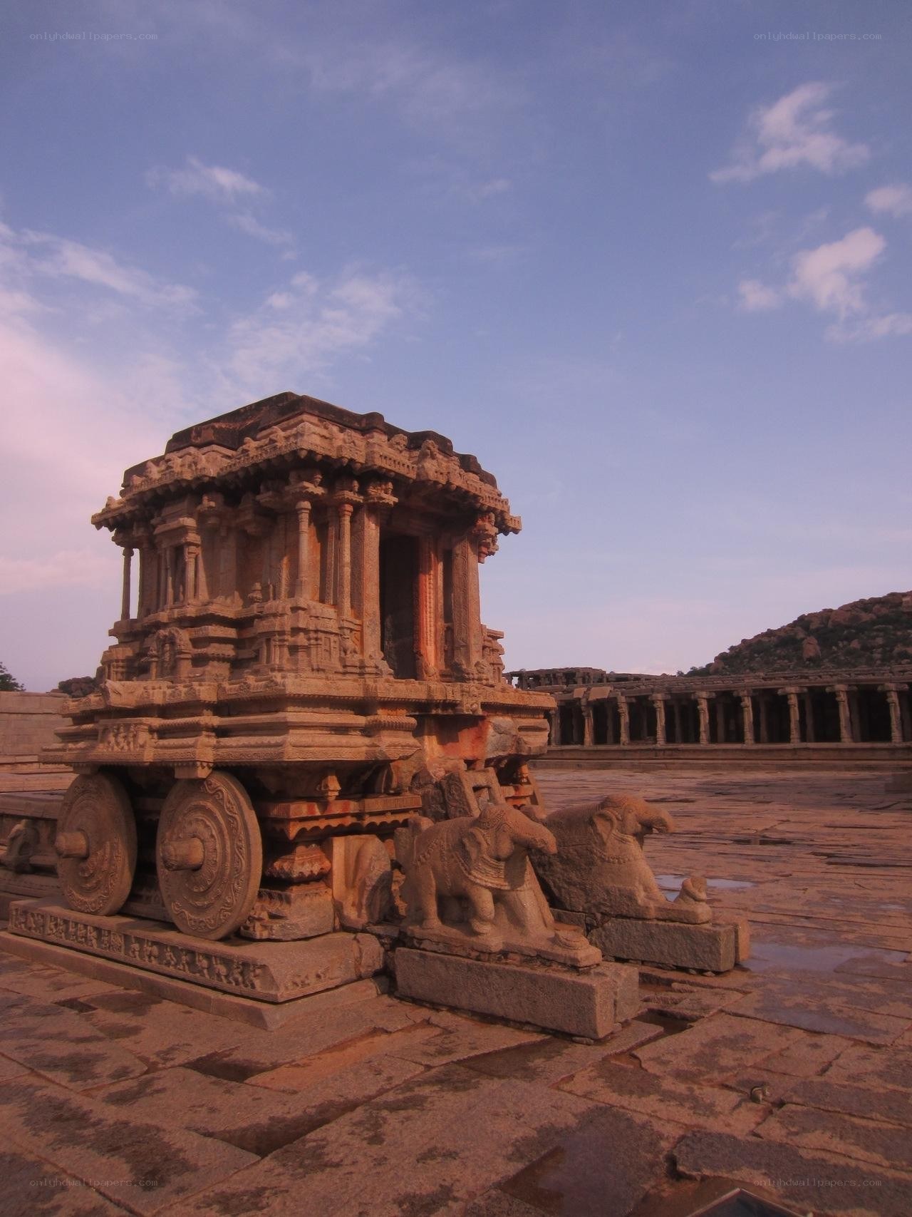 Stone chariot at Hampi