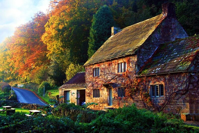 Stone Cottage in Autumn — Green, Serene