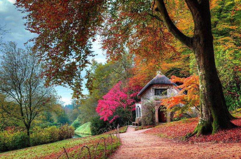Stone Cottage in Autumn — Red