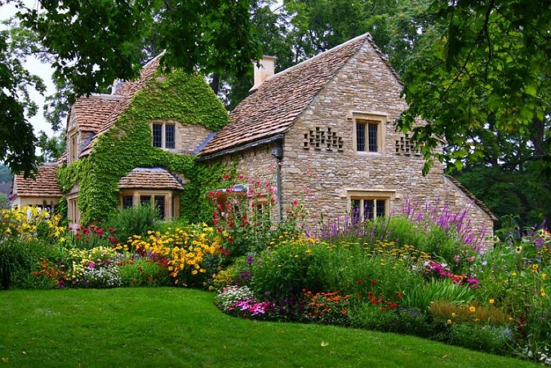 Stone Cottage with Garden — Green, Serene, Summer
