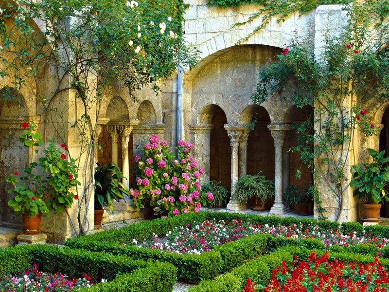 Stone Courtyard Garden