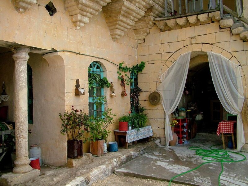 Stone Courtyard with Plants — Beige