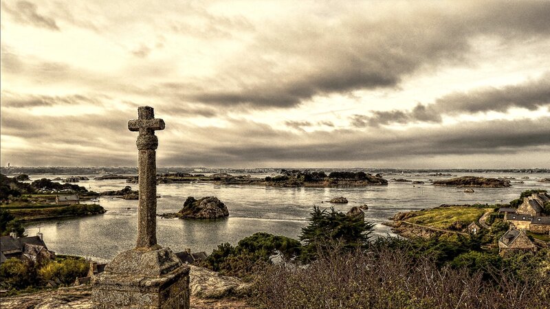 Stone Cross on Hill — Gray