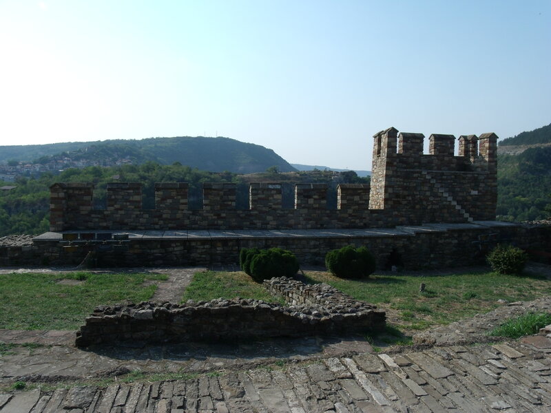 Stone Fortress Wall — Brown