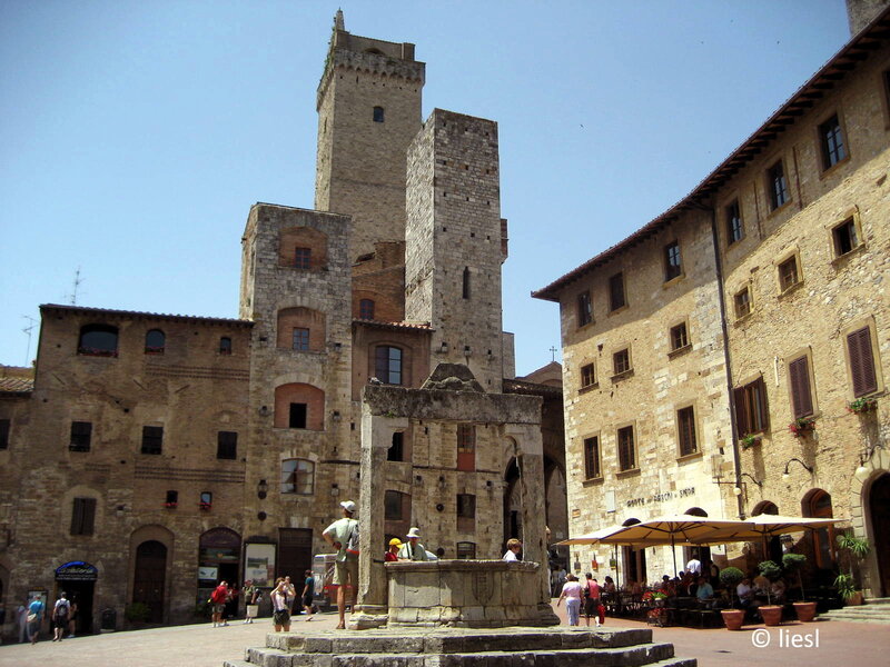 Stone Fountain in Square — Brown, Outdoor