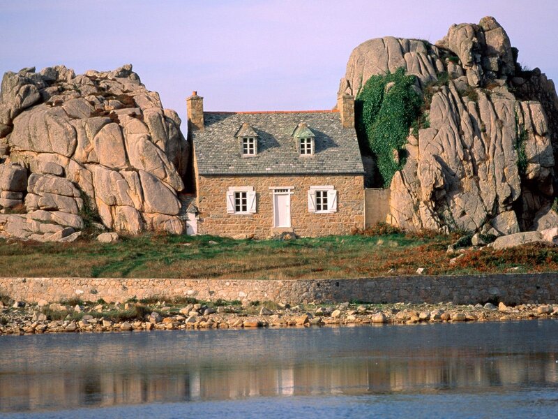 Stone House Between Rocks — Gray
