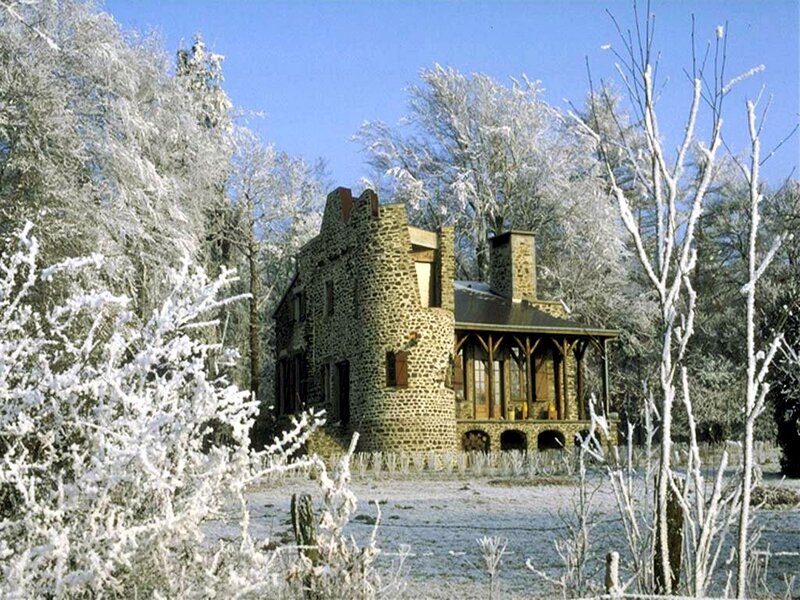 Stone House in Snow — White, Serene