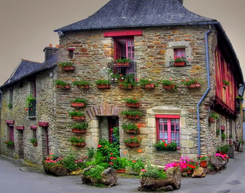 Stone House with Flowers — Gray