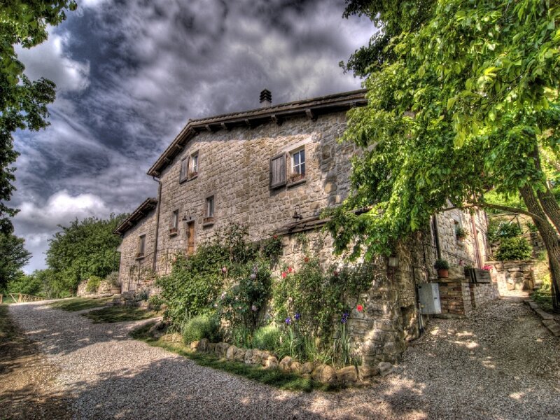 Stone House with Garden — Green
