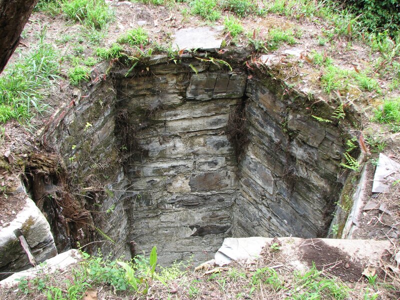 stone-lined underground structure