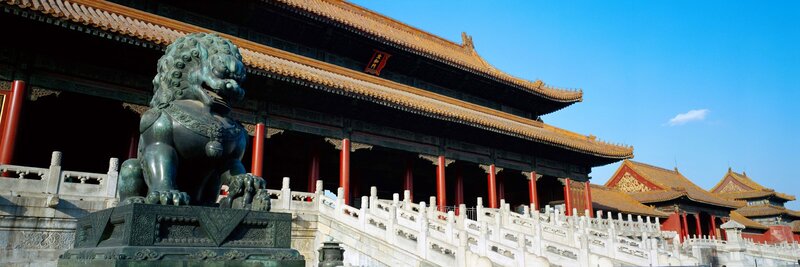 Stone lion statue at Forbidden City