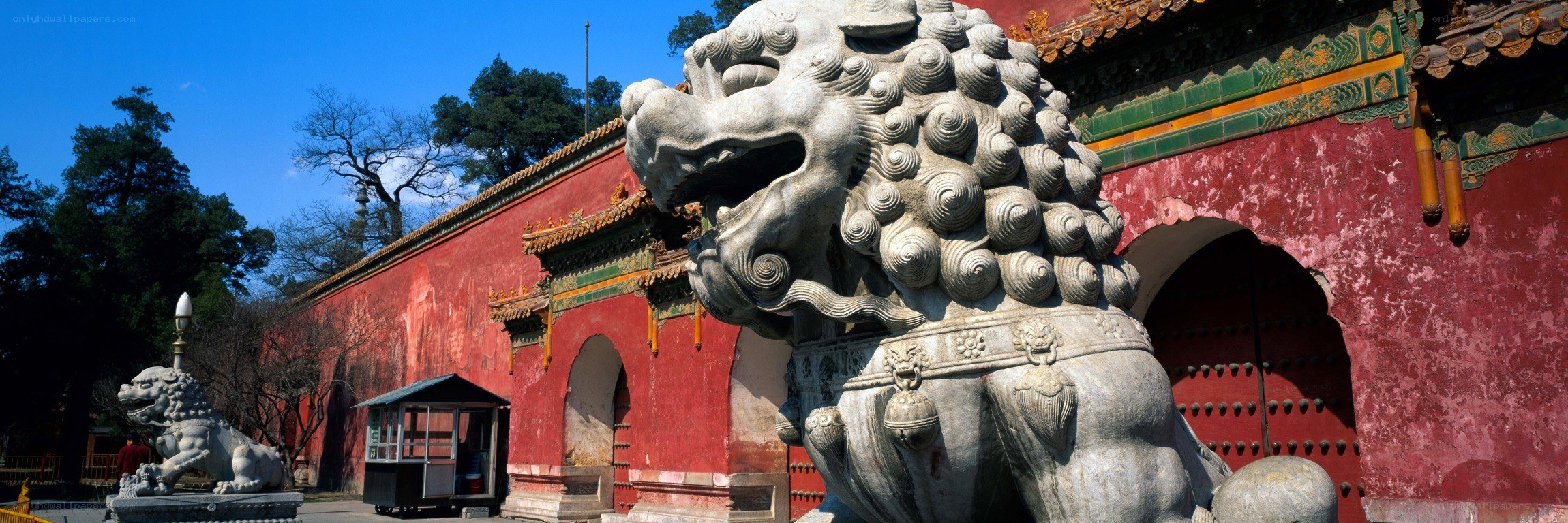 Stone lion statues at a temple