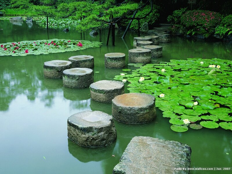 Stone Stepping Stones — Green