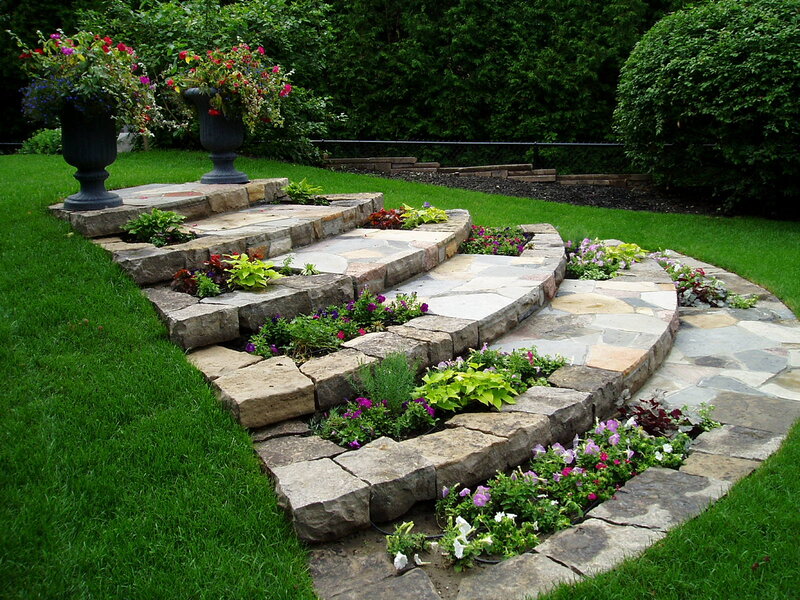 Stone Steps with Flowers — Green