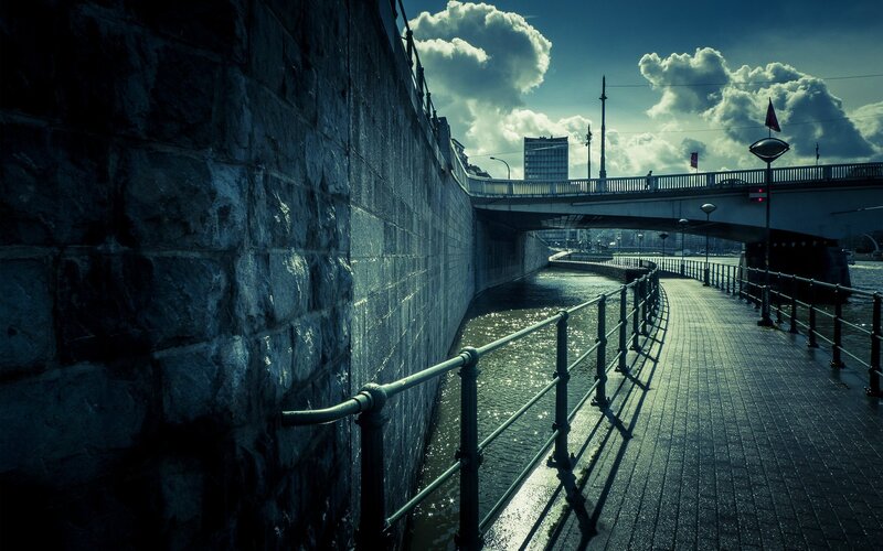 Stone Wall and Riverwalk