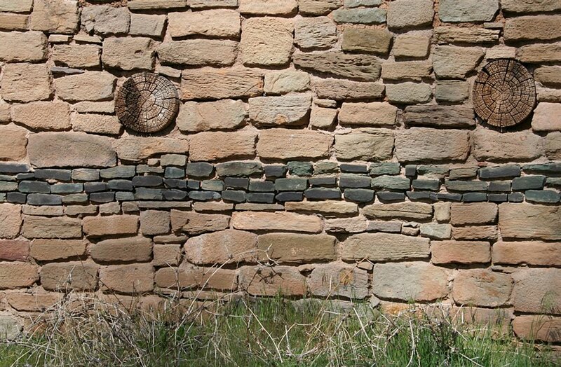 Stone wall with decorative elements