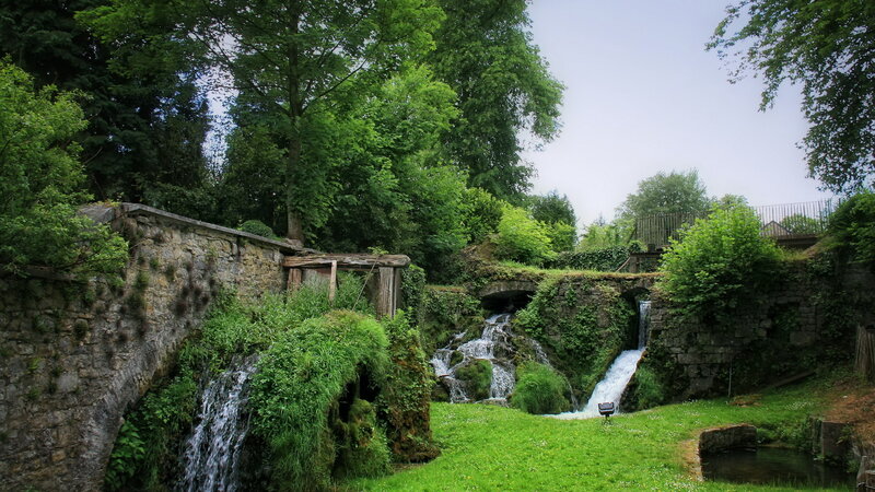 Stone Waterfalls in Garden — Green