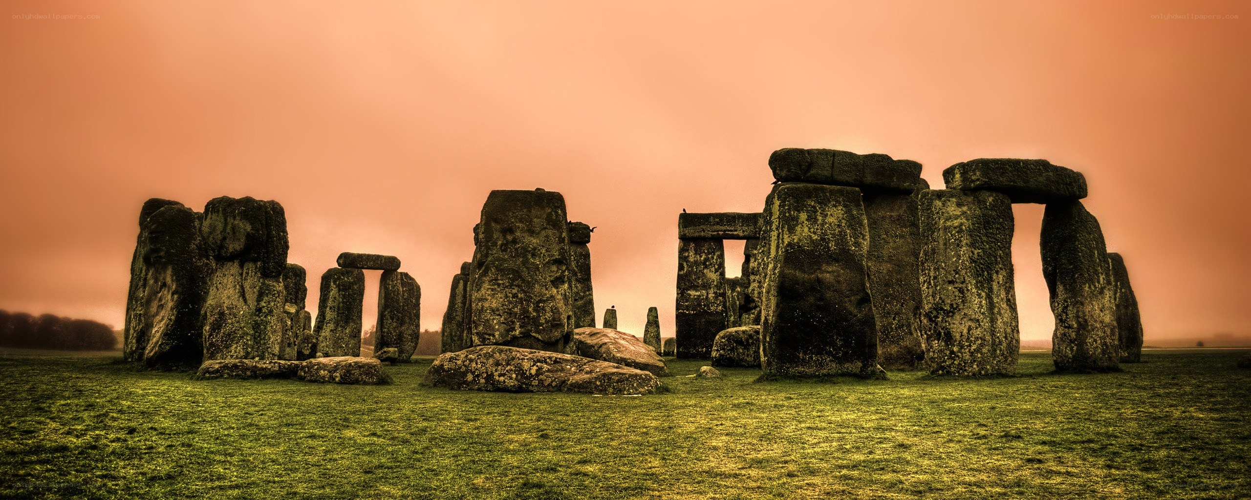 Stonehenge at sunset