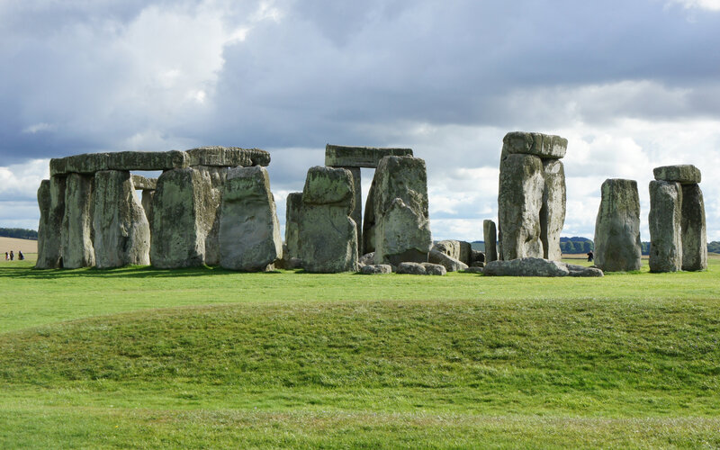 Stonehenge Monument — Green, Dramatic