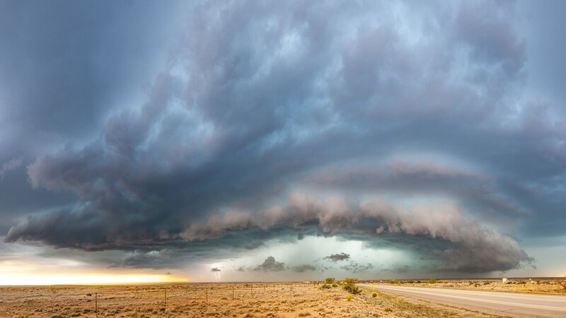 Storm Cloud over Desert — Gray, Dramatic