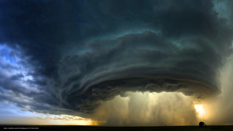 Storm cloud over flatland